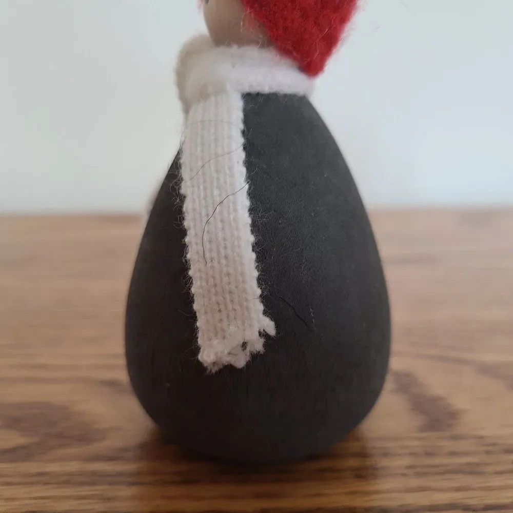 Handmade Sweden Larssons Tra Wood Christmas Gray Tomte Santa Elf Figurine Felix